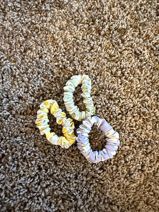 3 NWOT Lele Sadoughi striped yellow green lilac thin scrunchie set